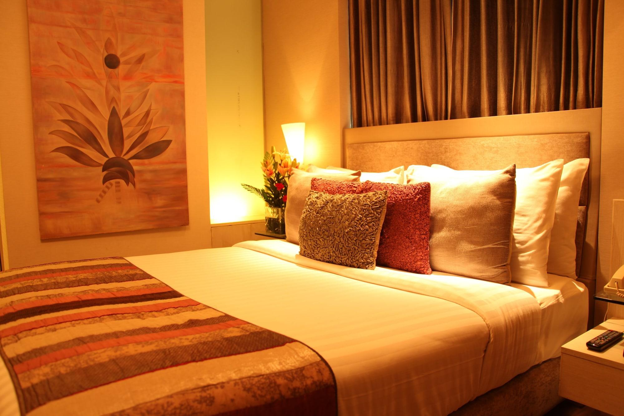 Clarens Hotel Gurgaon Exterior foto