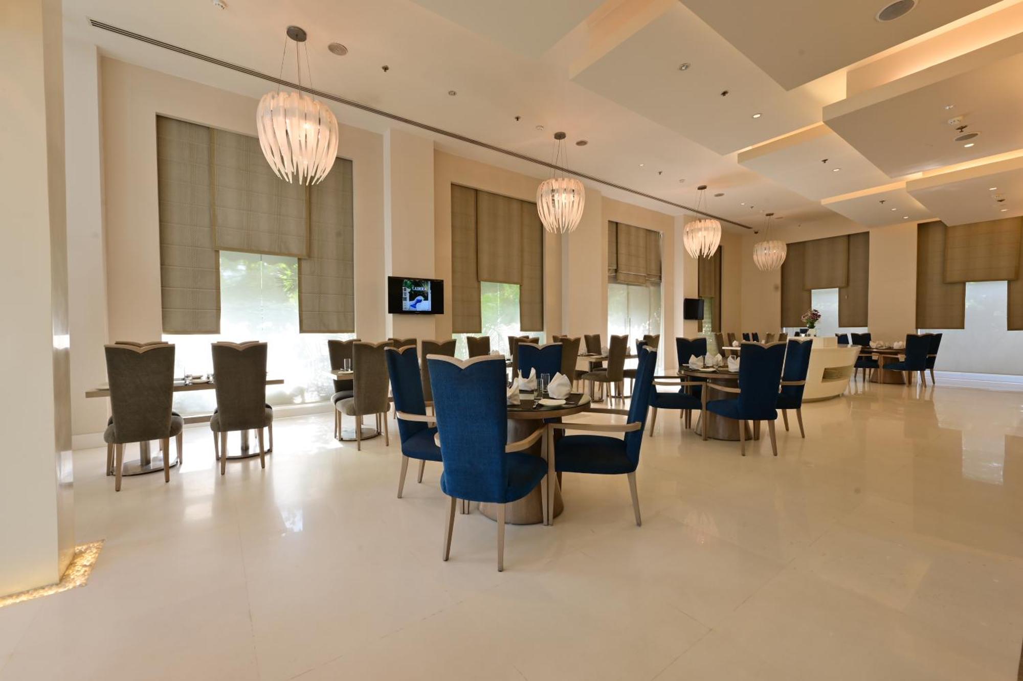Clarens Hotel Gurgaon Exterior foto