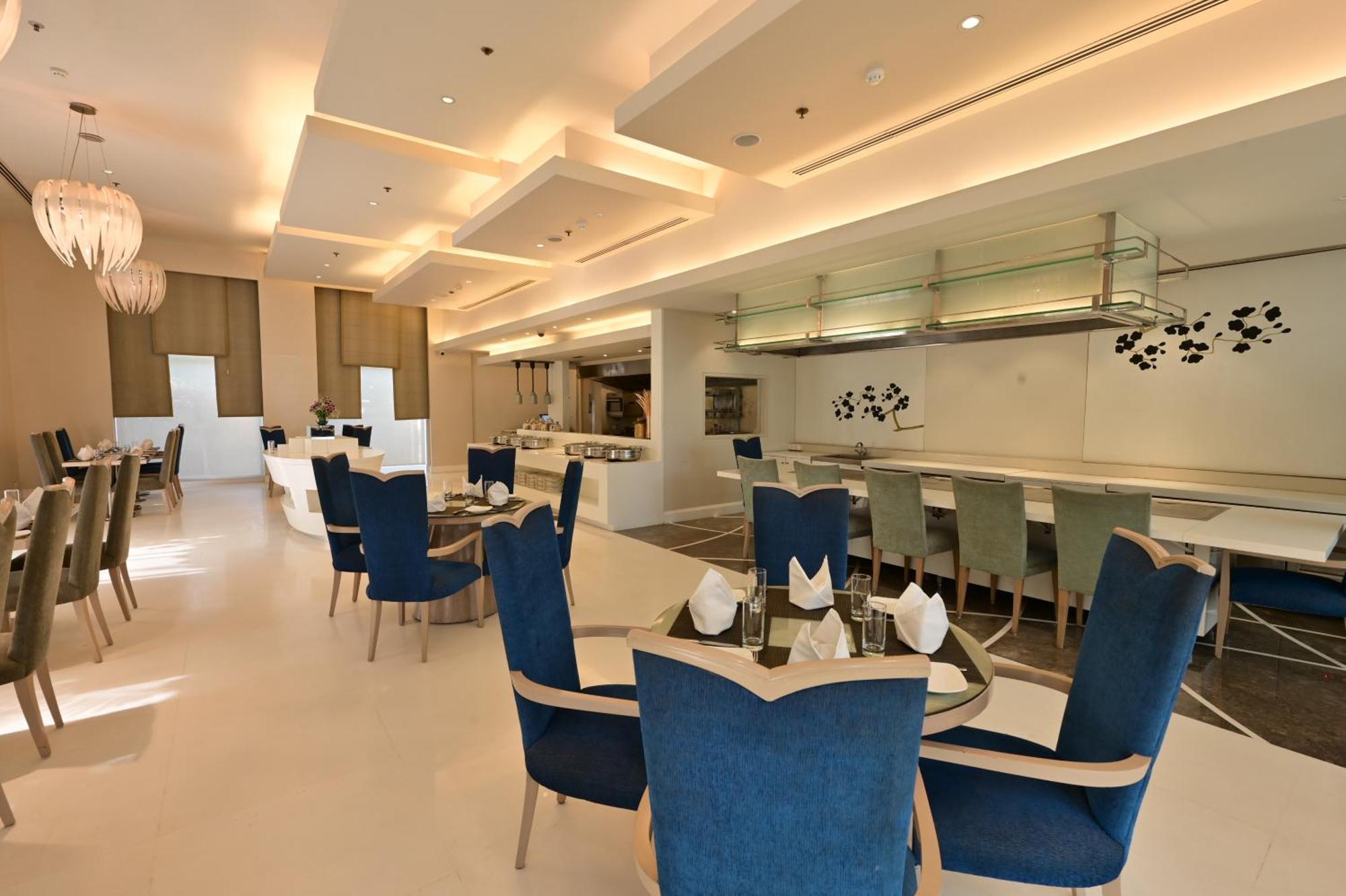 Clarens Hotel Gurgaon Exterior foto